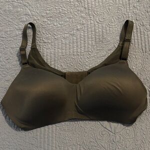 Torrid black wireless lightly lined bra. Size 38C only worn a couple of times.